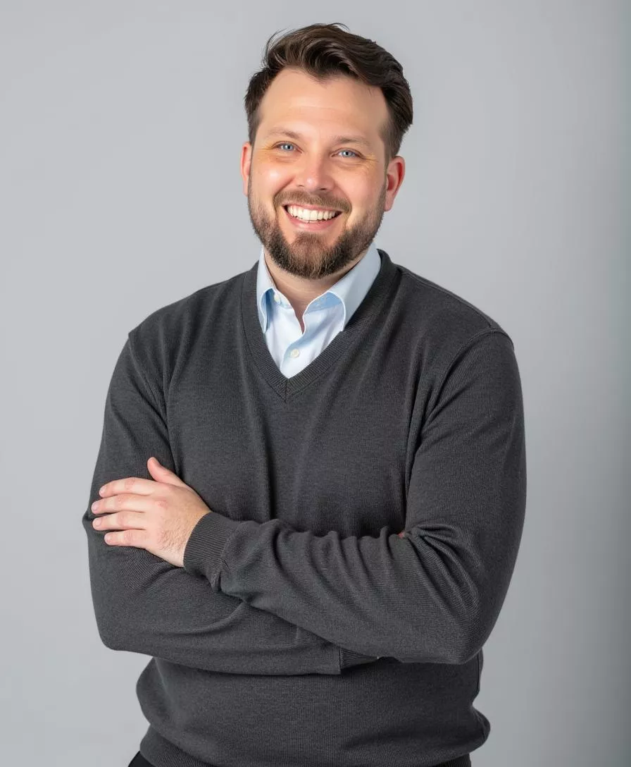 Marius Klecker - Owner & Founder 